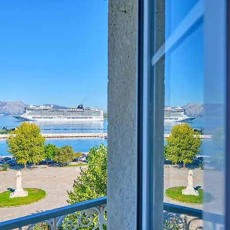 Anesis Corfu Town